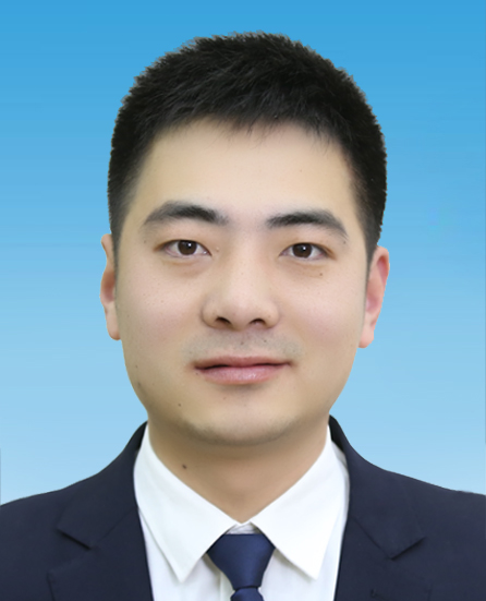 侯东兵.png