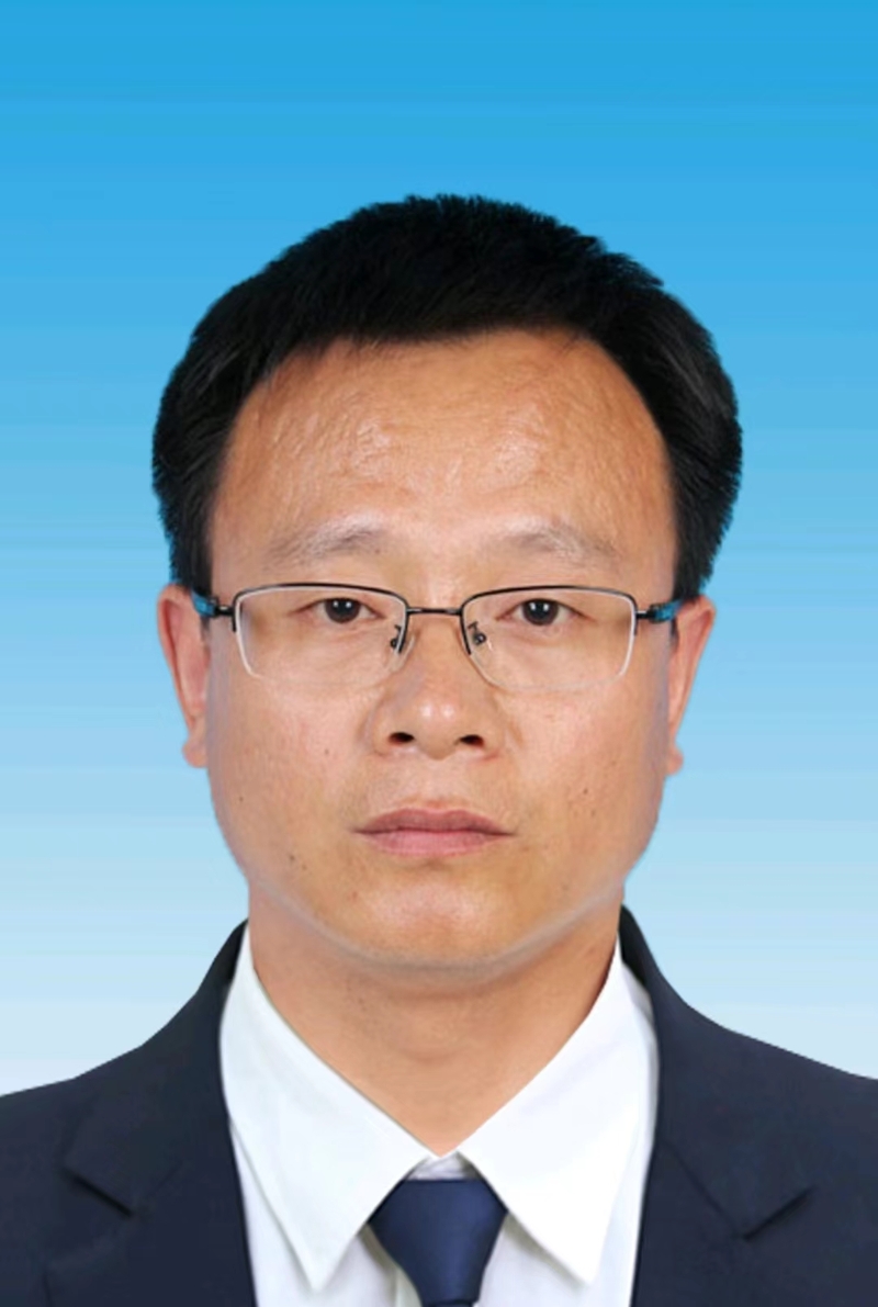 杨贞峰.jpg
